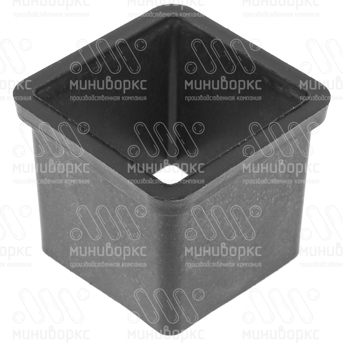 Переходник пластиковый для труб с 50х50 на 40х40, цвет черный – ПР40-50ЧП - 1